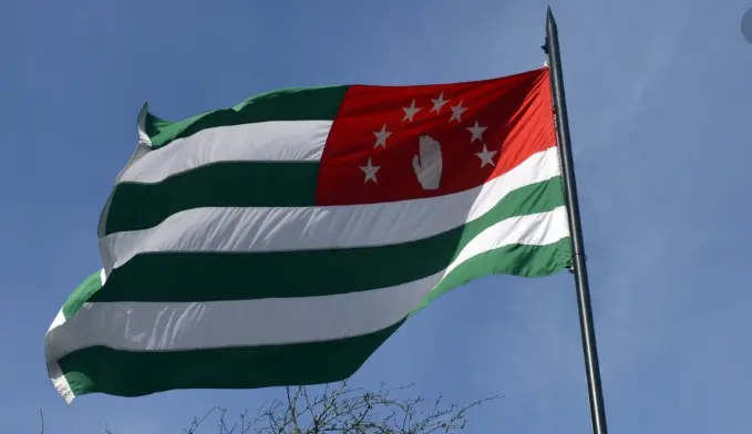 “Русский мир”, бандит-”герой”-”революционер” и корыстные интересы оппо